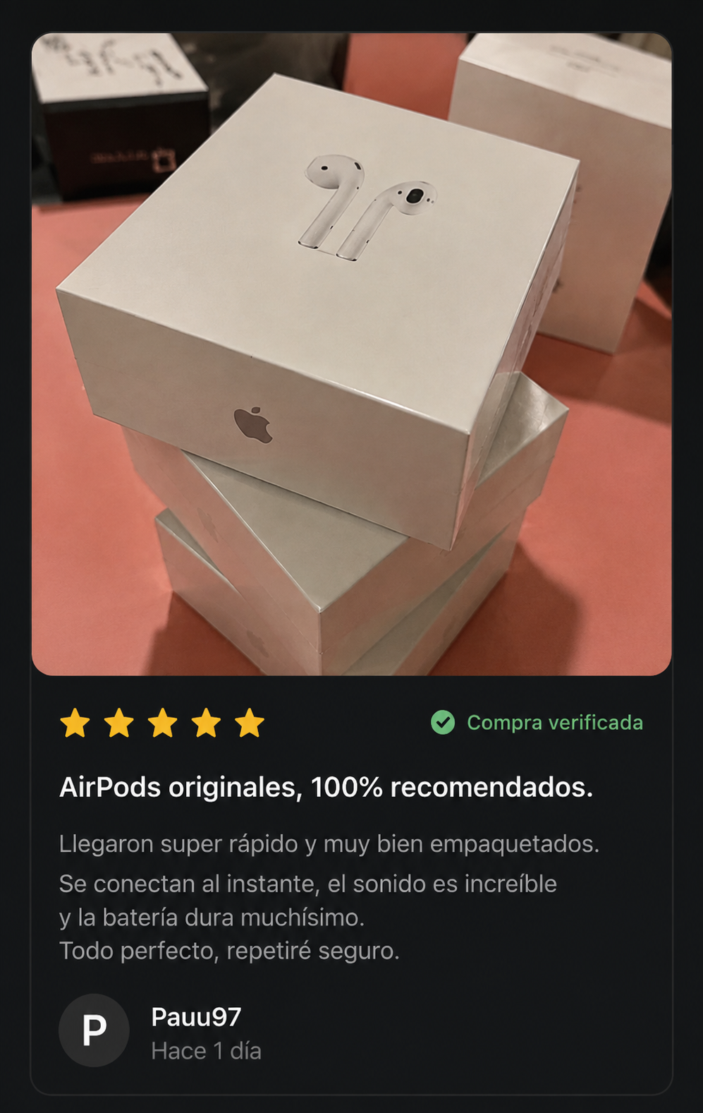Reseña de Pauu97 con cajas de AirPods